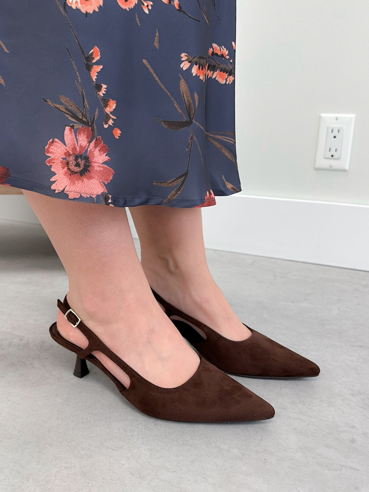 Bell Slingback Kitten Heel in Chocolate