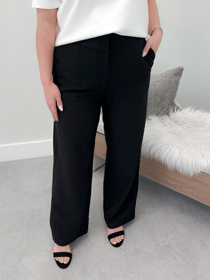 Gila Pants in Black