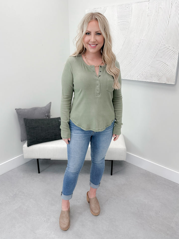 Callie Long Sleeve in Olive