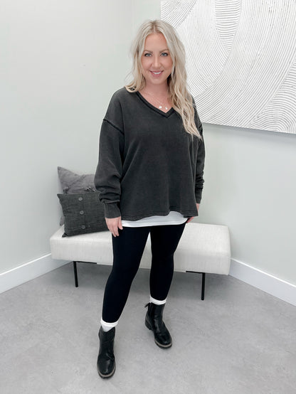 Presley Pullover in Washed Black - Small