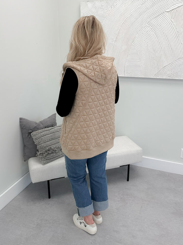 Jessa Quilted Vest in Taupe