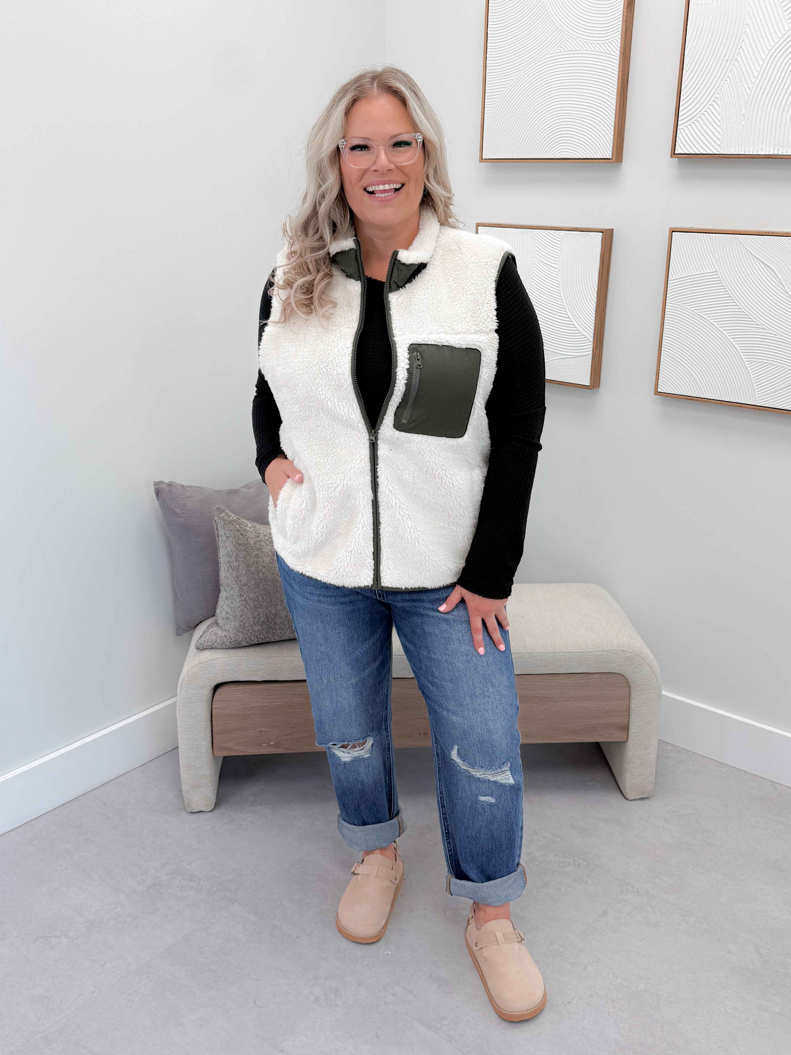 Savana Vest in Ivory/Olive