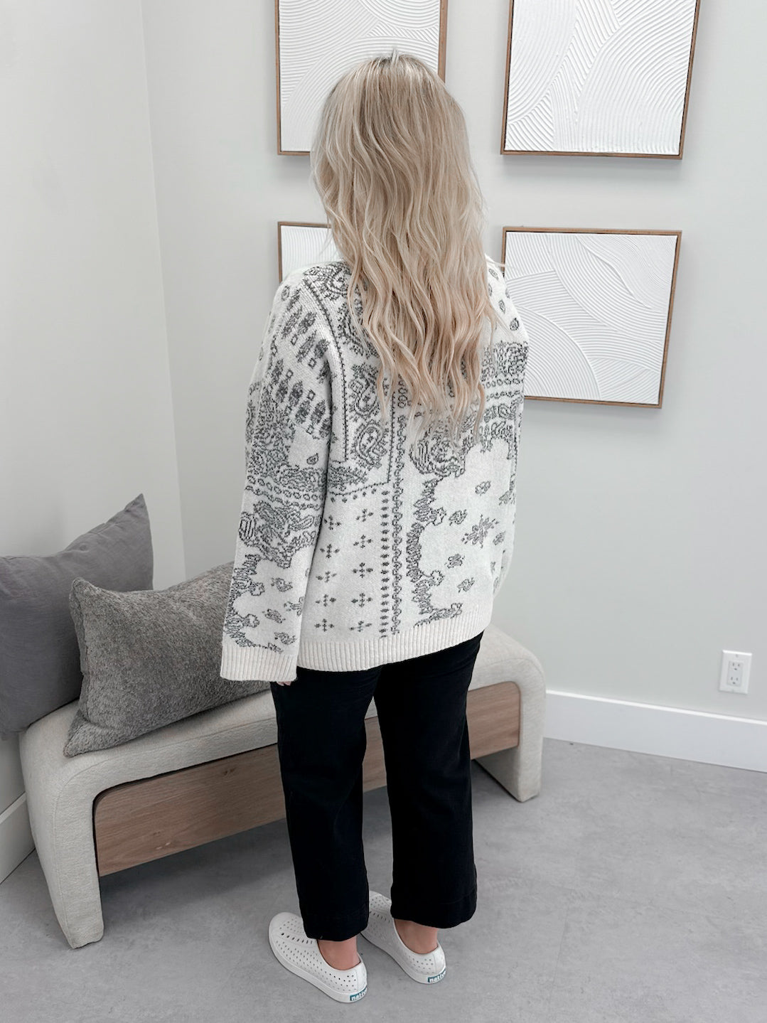 Valor Paisley Cardigan in Cream