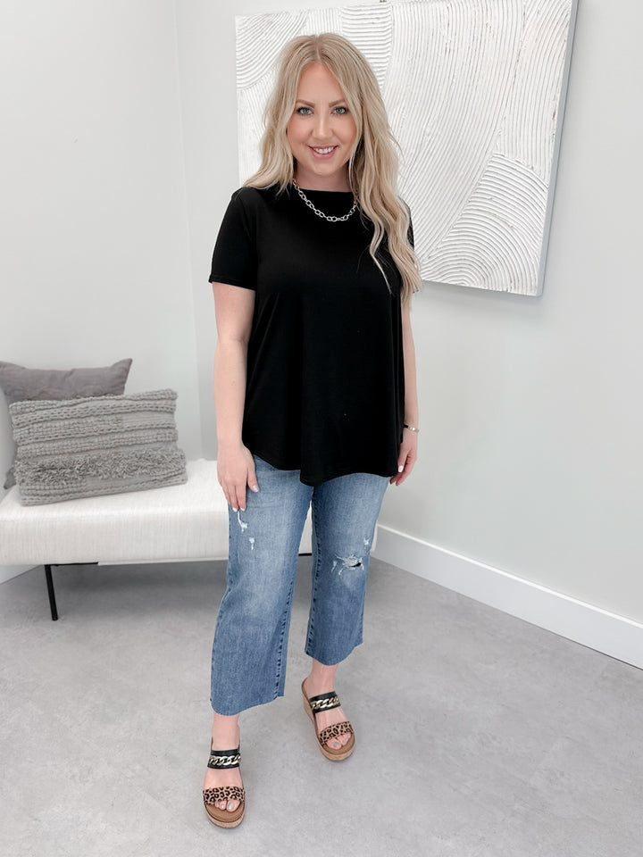 Rounded Buttery Basic Tee in Black