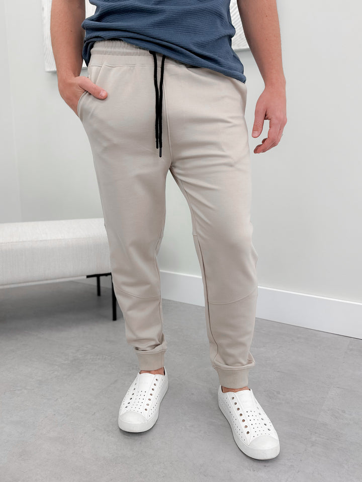 Storm Mens Joggers in Sand