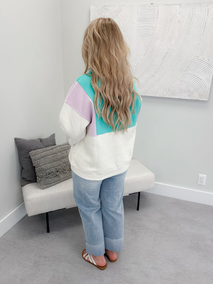 Back in Time Pullover