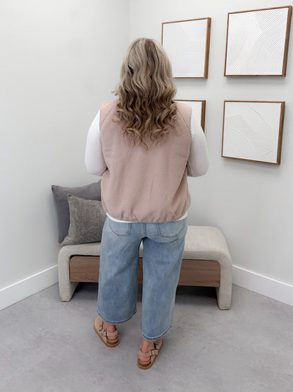 Blairmore Fleece Vest in Blush