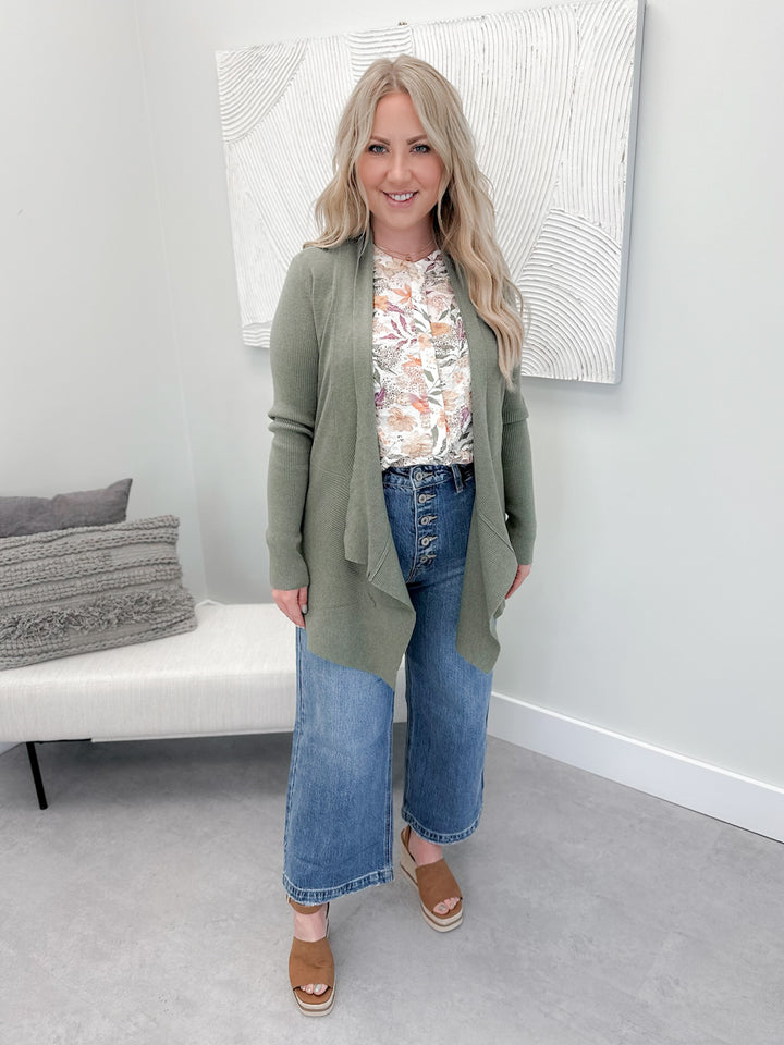 Verna Shawl Collar Cardi in Green Tea