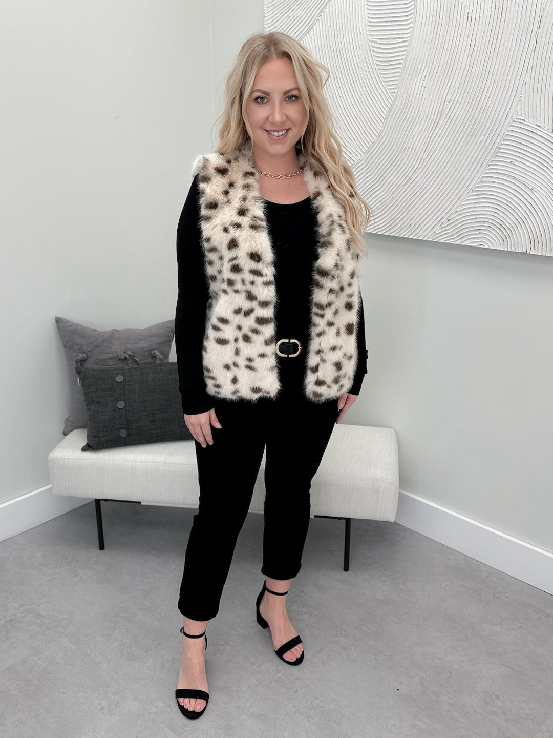 Wilma Faux Fur Vest in Spots