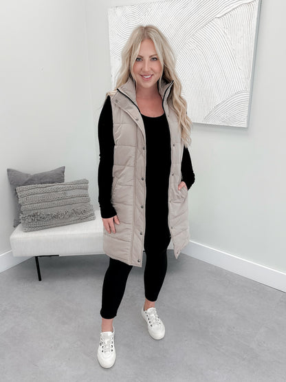 Harlow Vest in Latte