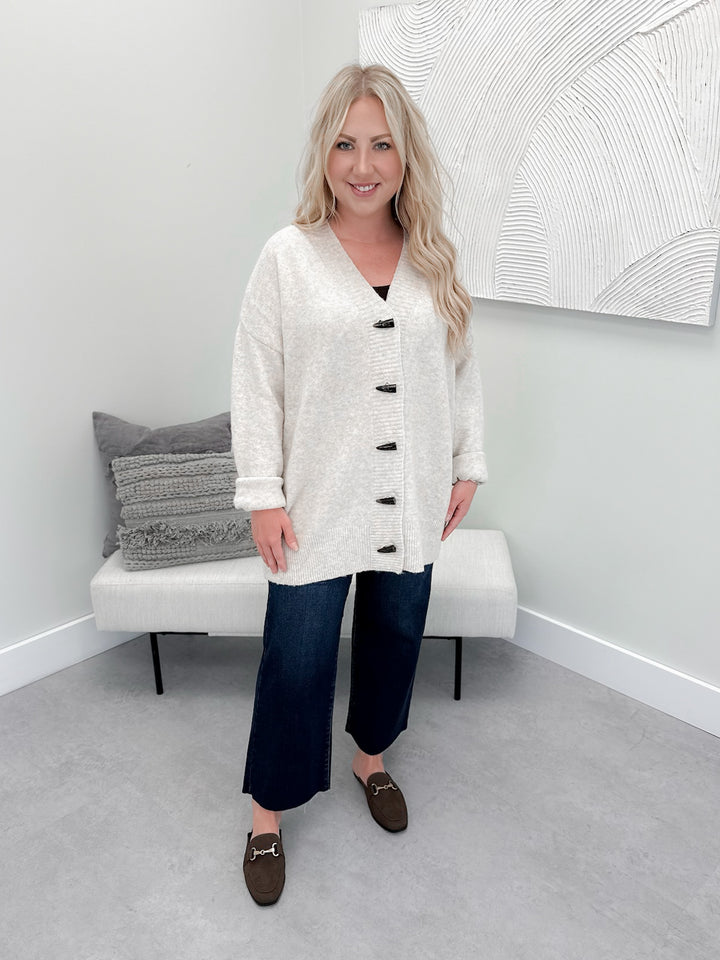 Hunter Cardi in Ecru