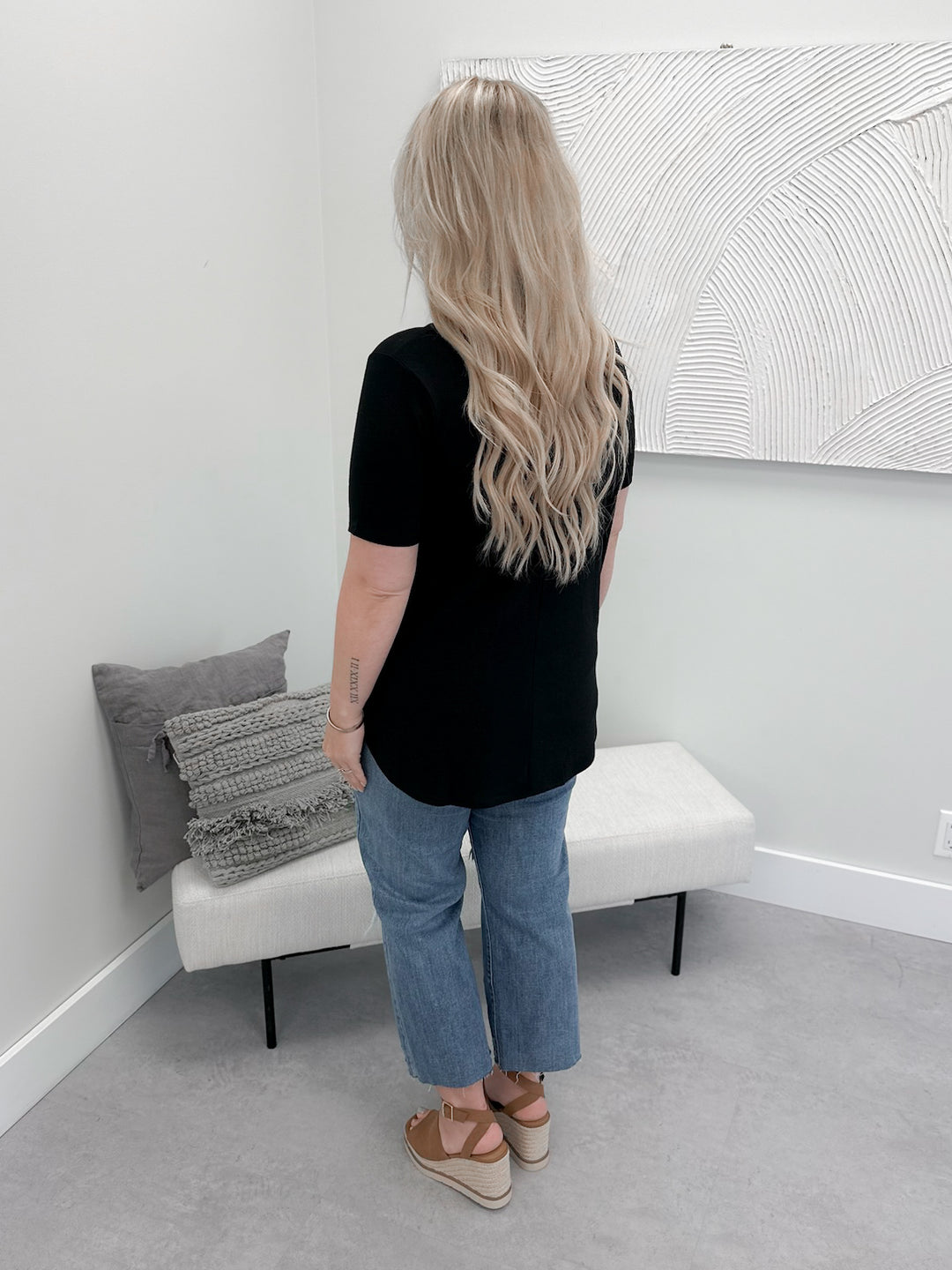 Astoria Tee in Black