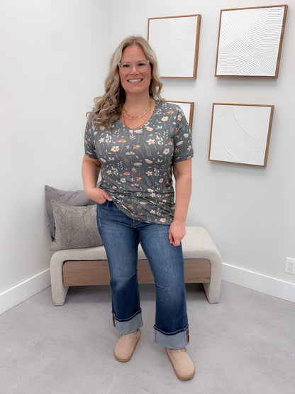 Coralie Tee in Wildflower