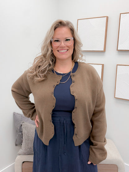 Draper Cardigan in Chocolate
