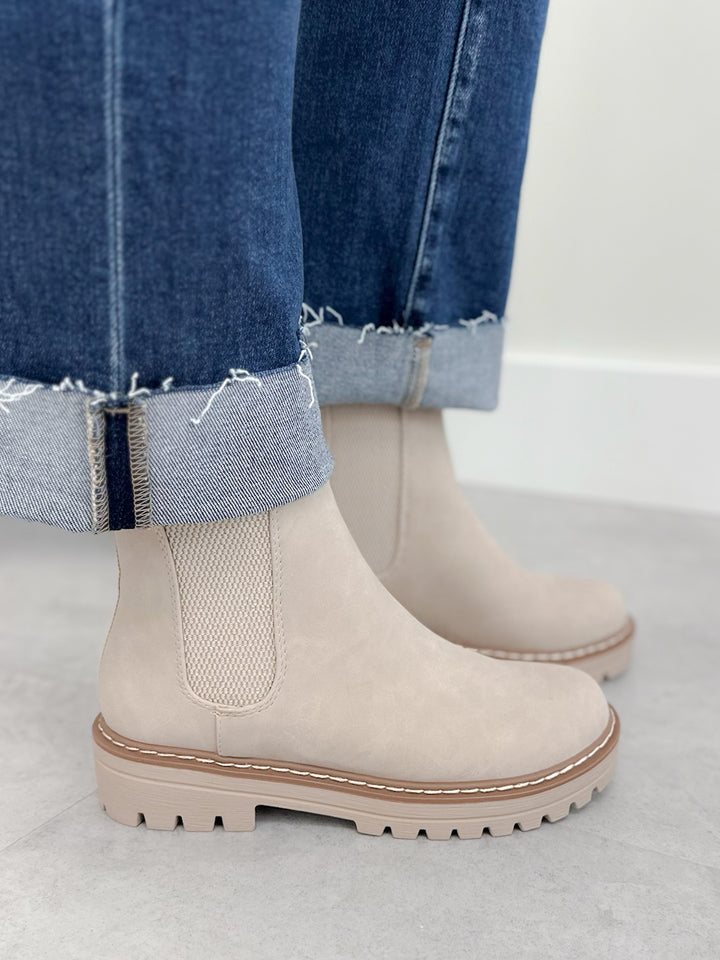 Cole Boots in Sand