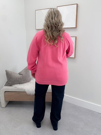 Dabria Pullover in Hot Pink