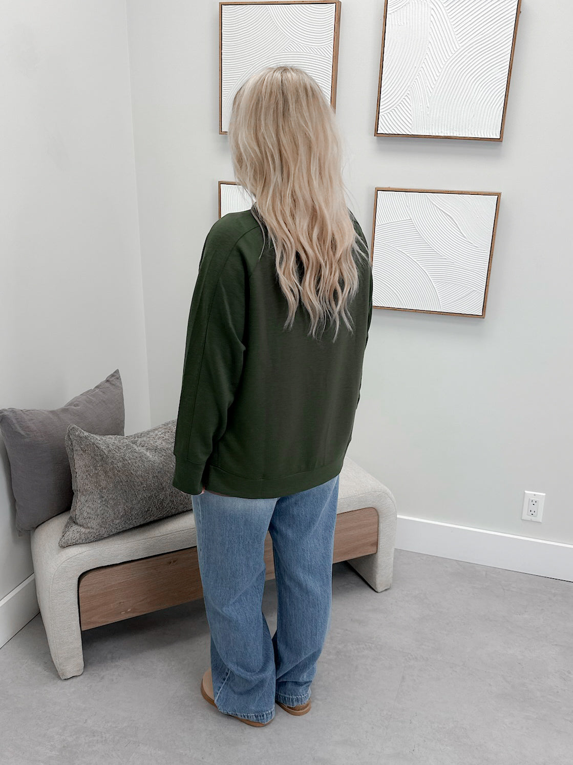 Willow Scuba Pullover in Olive