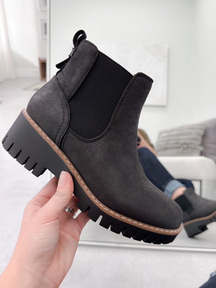 Pasadena Boot in Black by Very G