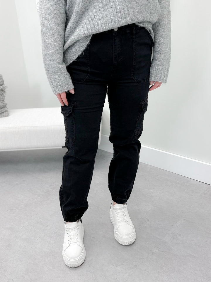 Kelsey Cargo Jogger in Black