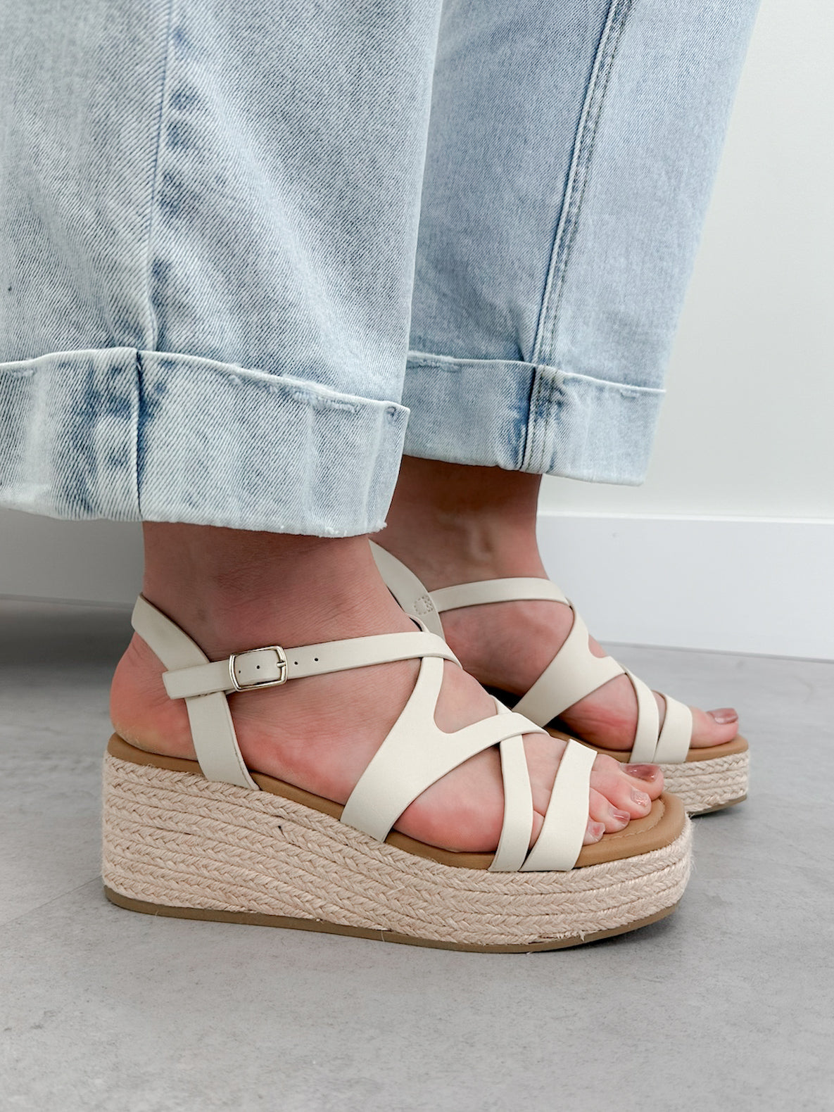Loco Sandals in Bone