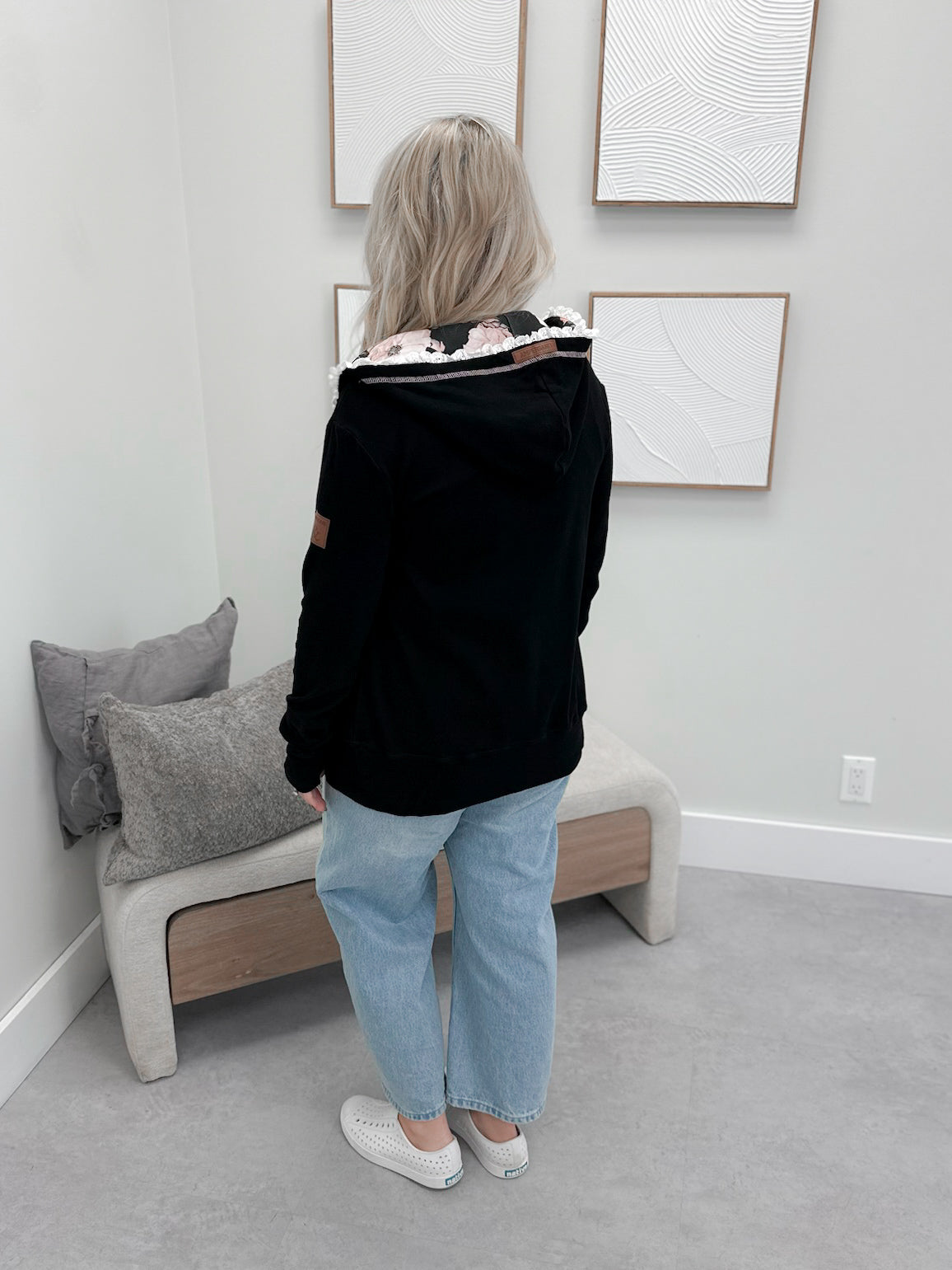 Fullzip Sweatshirt in Floral Glow by Ampersand Ave