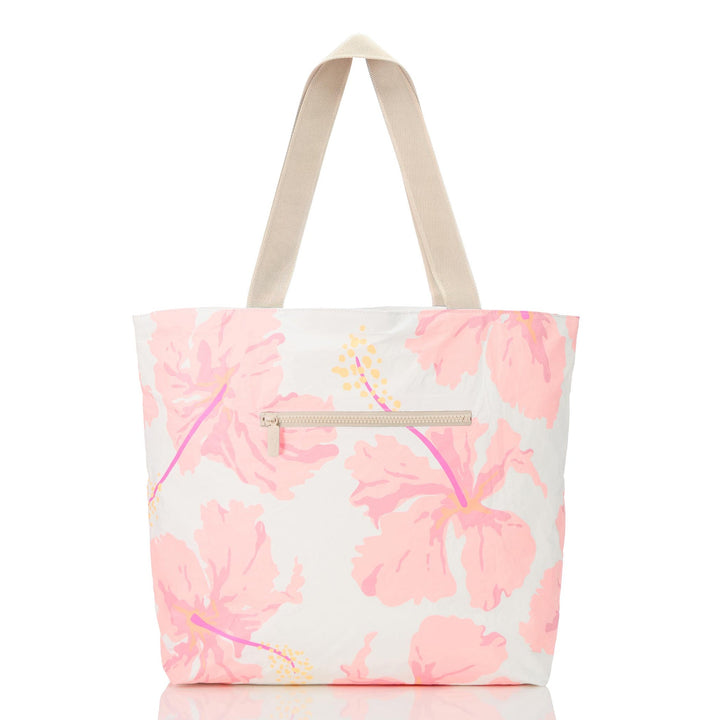 Day Tripper in Taha'a Pink by ALOHA