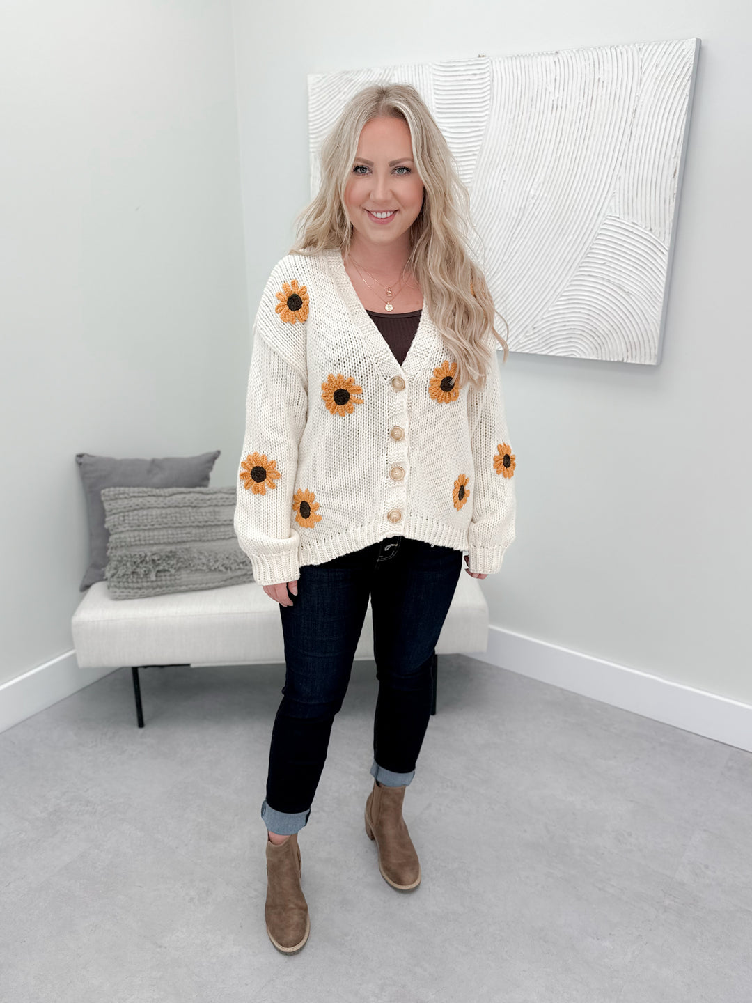 Sunny Sunflower Cardi in Cream