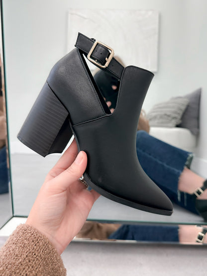 Zephyr Bootie in Black