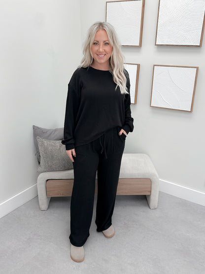 Sallie Wave Set in Black