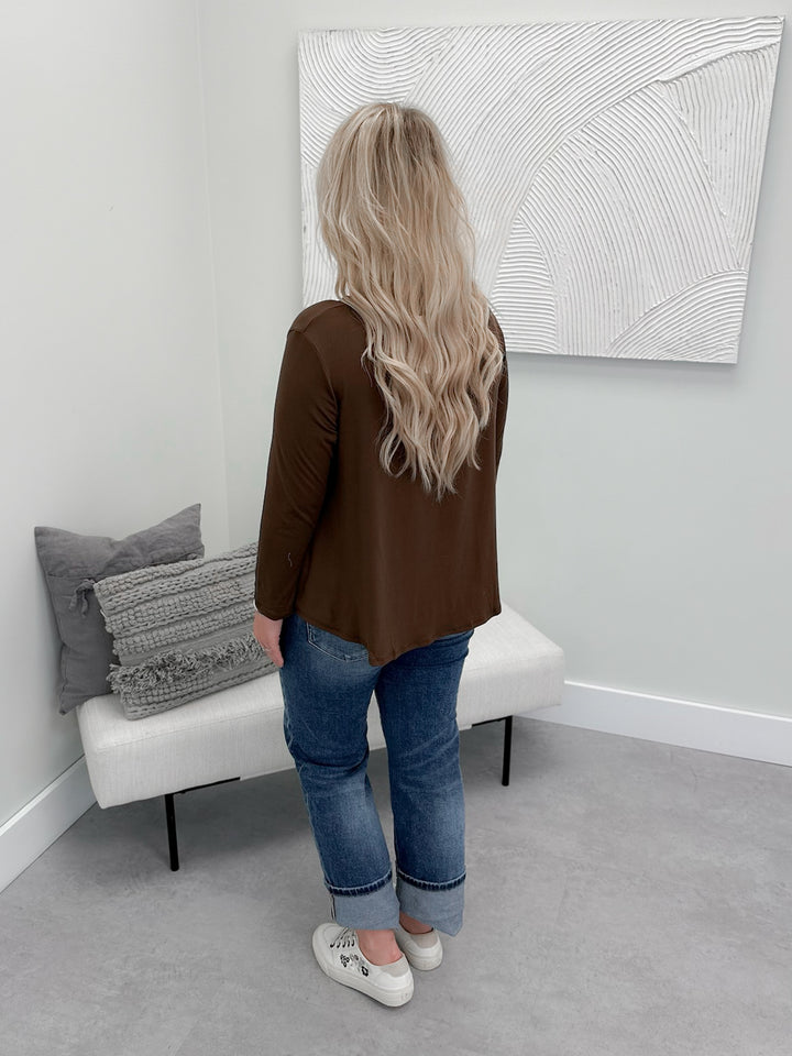 Genesis Long Sleeve in Brown