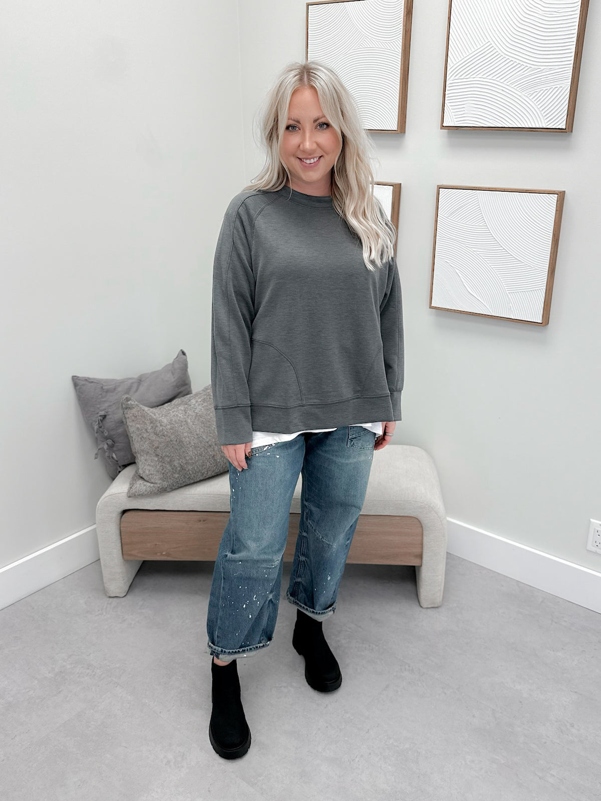 Willow Scuba Pullover in Charcoal