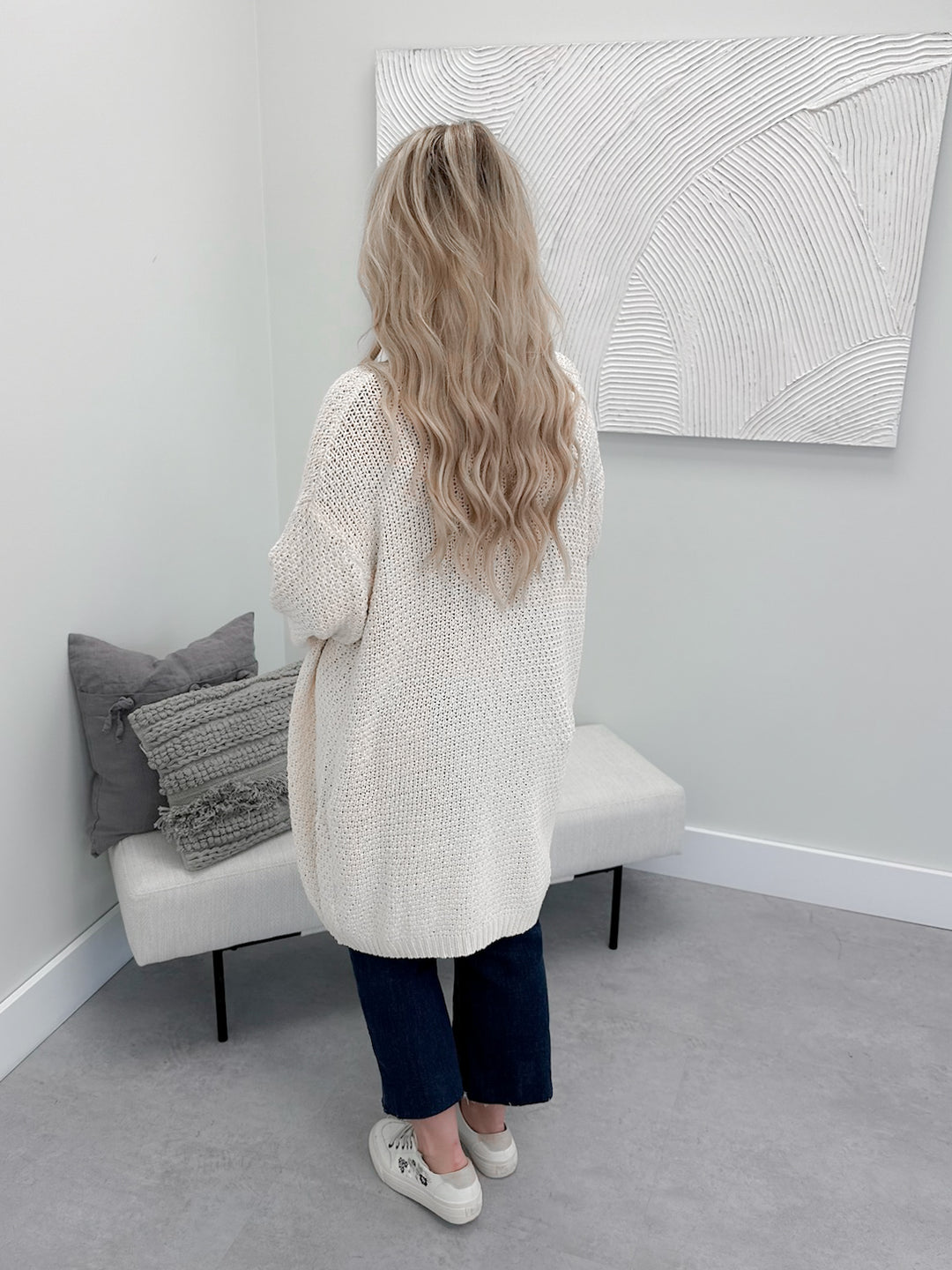 Wednesday Cardi in Oat