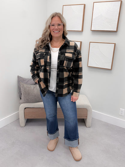 Hazy Fleece Shacket in Black Plaid