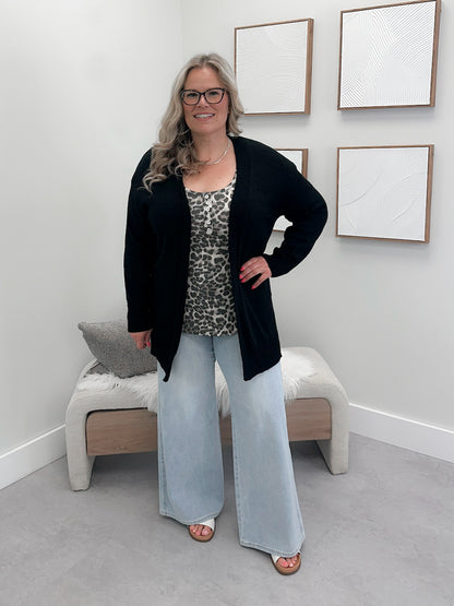 Billie Cardigan in Black