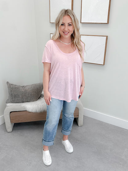 Ada Tee in Pink