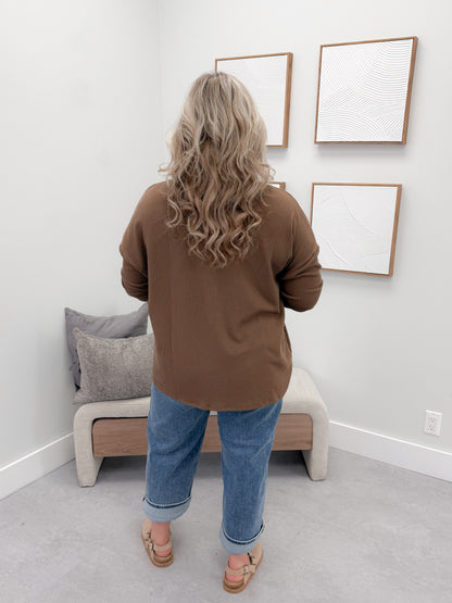 Day Wavy Long Sleeve in Mocha (Curvy Only)