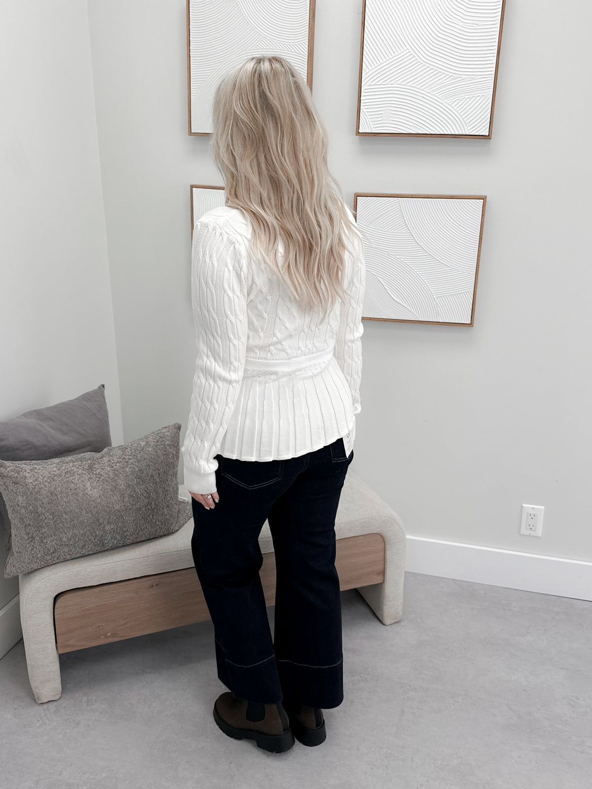 Lesley Cable Knit Sweater in Bone