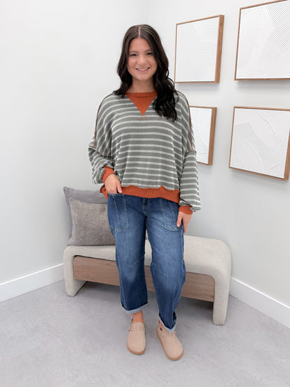 Gretta Wave Pullover in Olive/Rust