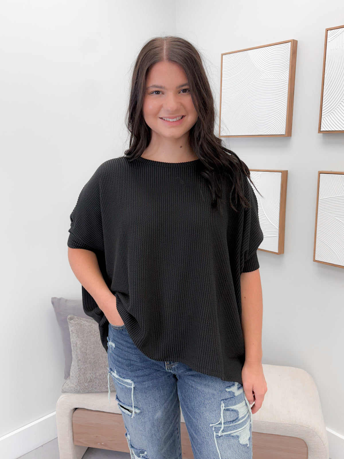 Winslet Wave Tee in Black