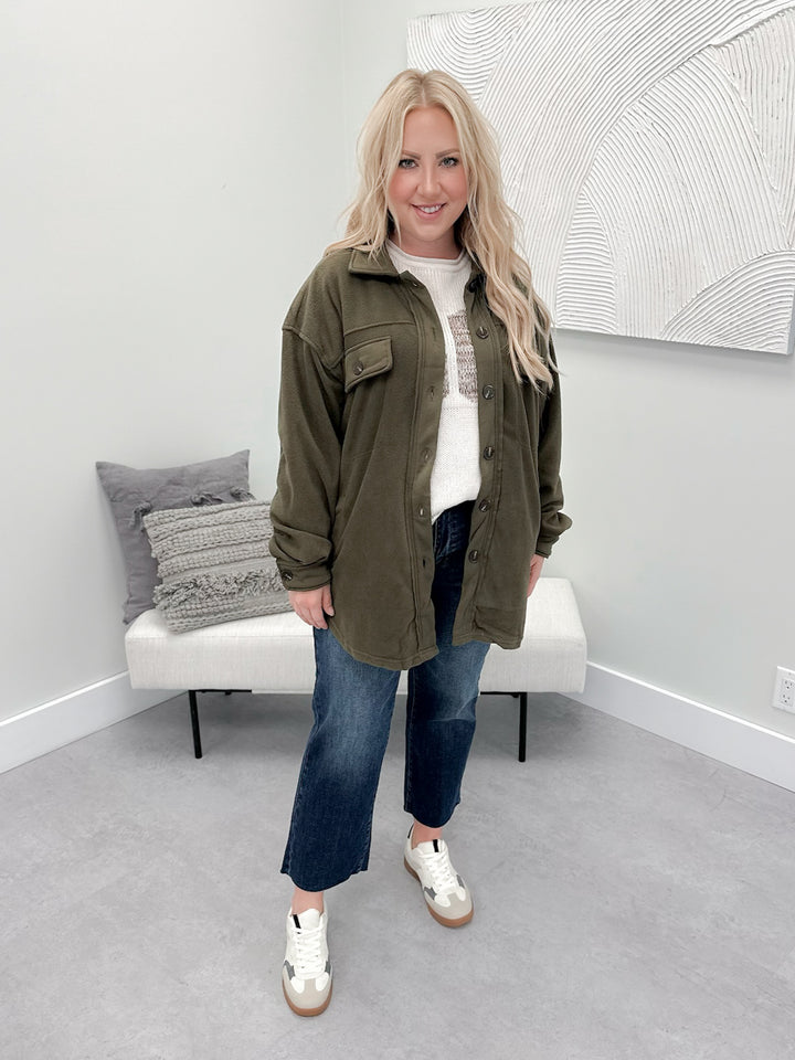 Comeback Fleece Shacket in Olive