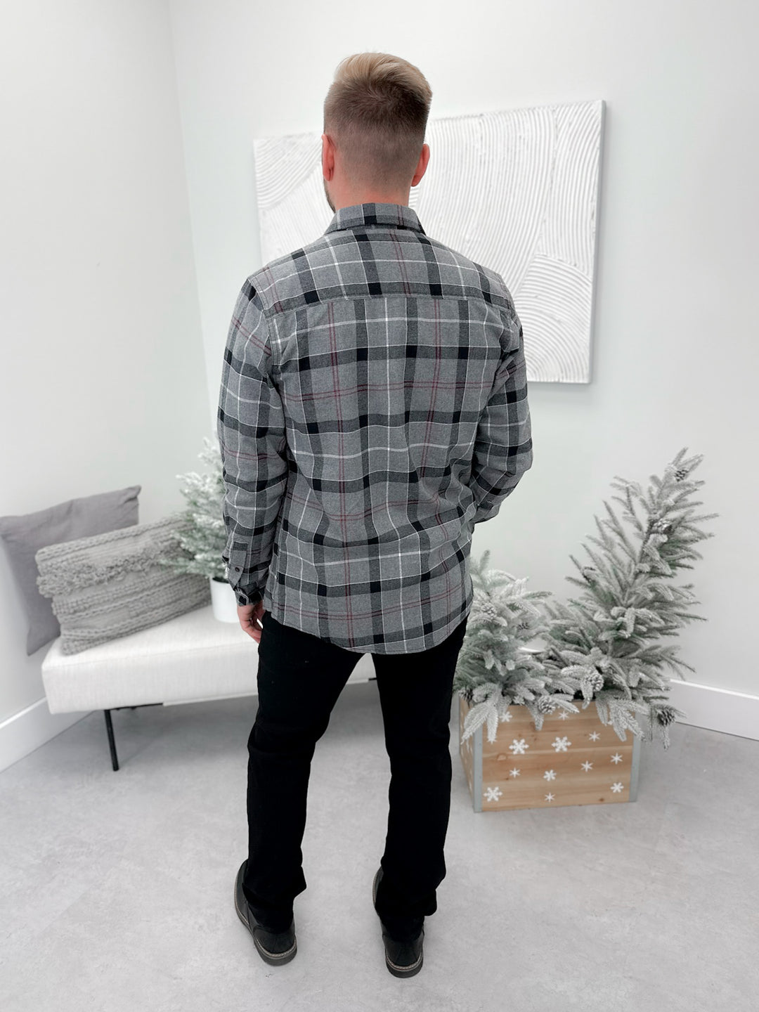 Woodsman Button Up Flannel in Grey