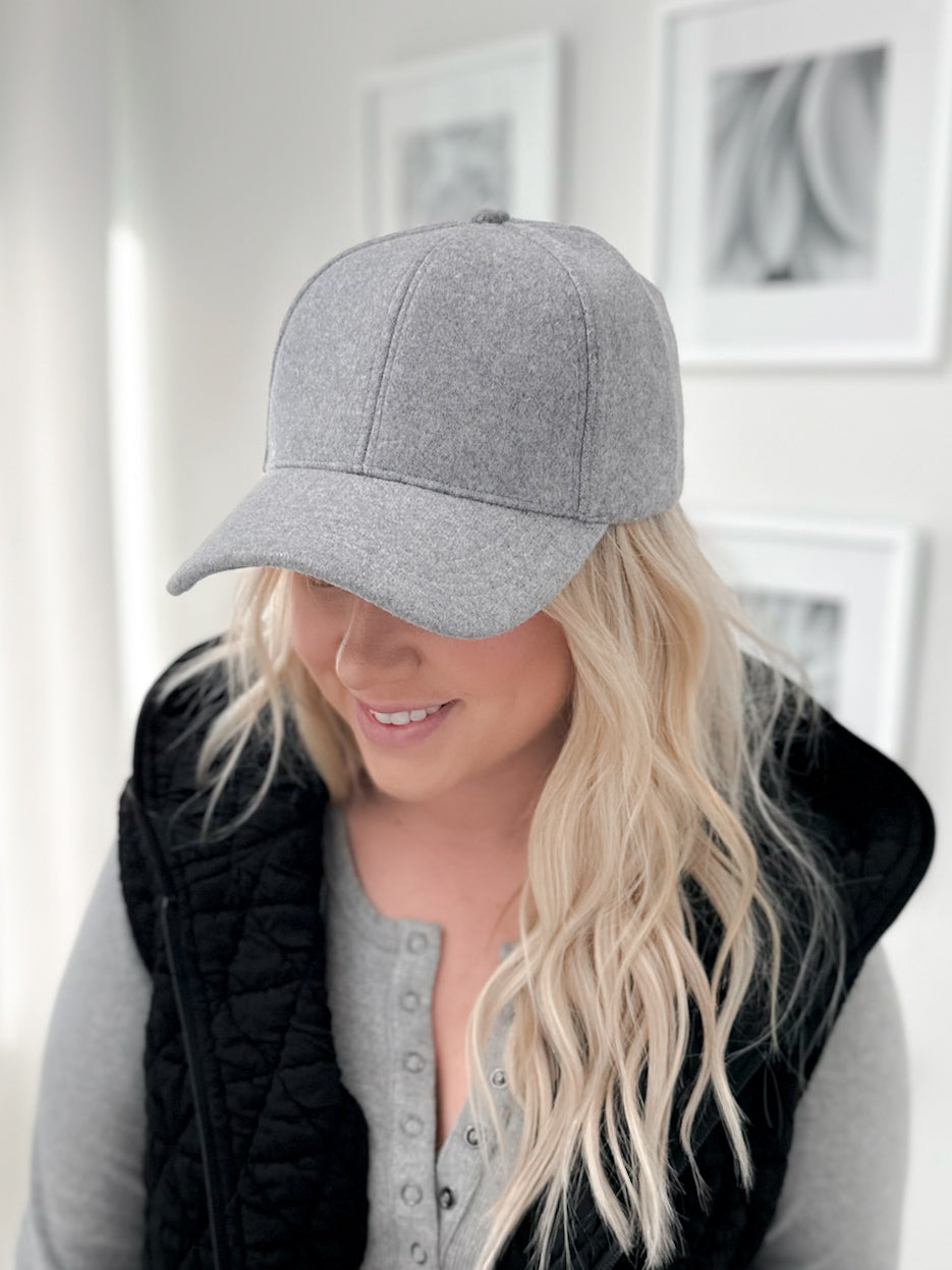 Wade Ball Cap in Grey