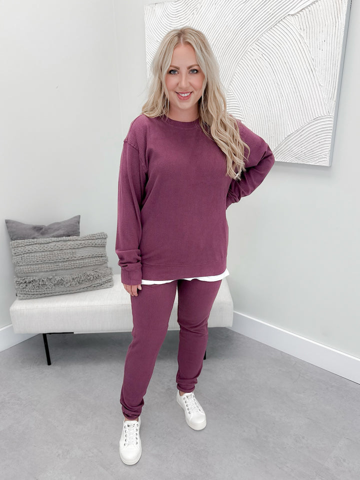 Corrine High Rise Ribbed Joggers in Plum