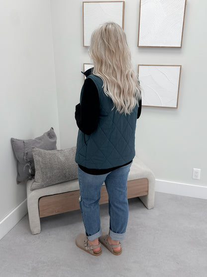 Remy Vest in Teal