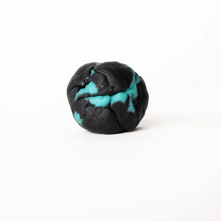 Glitter Dough in Cosmic