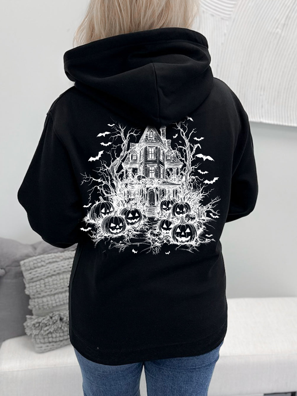 Haunted House Graphix Pullover / Hoodie