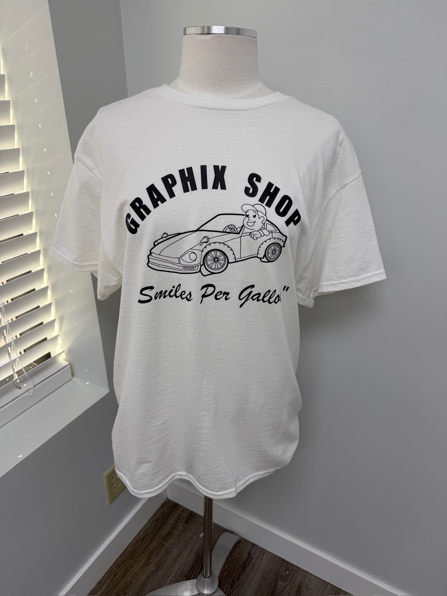 #169- White Graphix Tee Size L