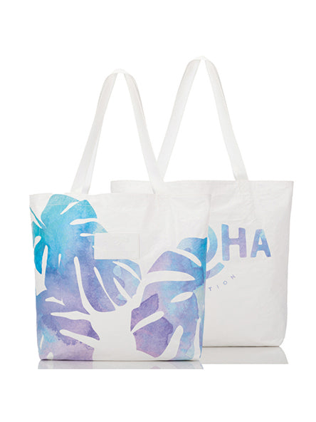 Reversible Tote in Monstera by ALOHA