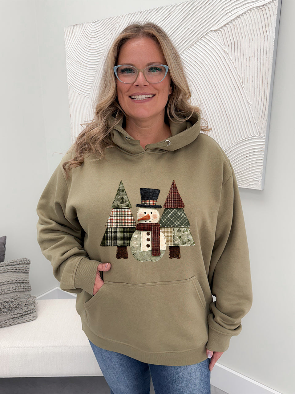 Patch Work Snowman Graphix Pullover / Hoodie