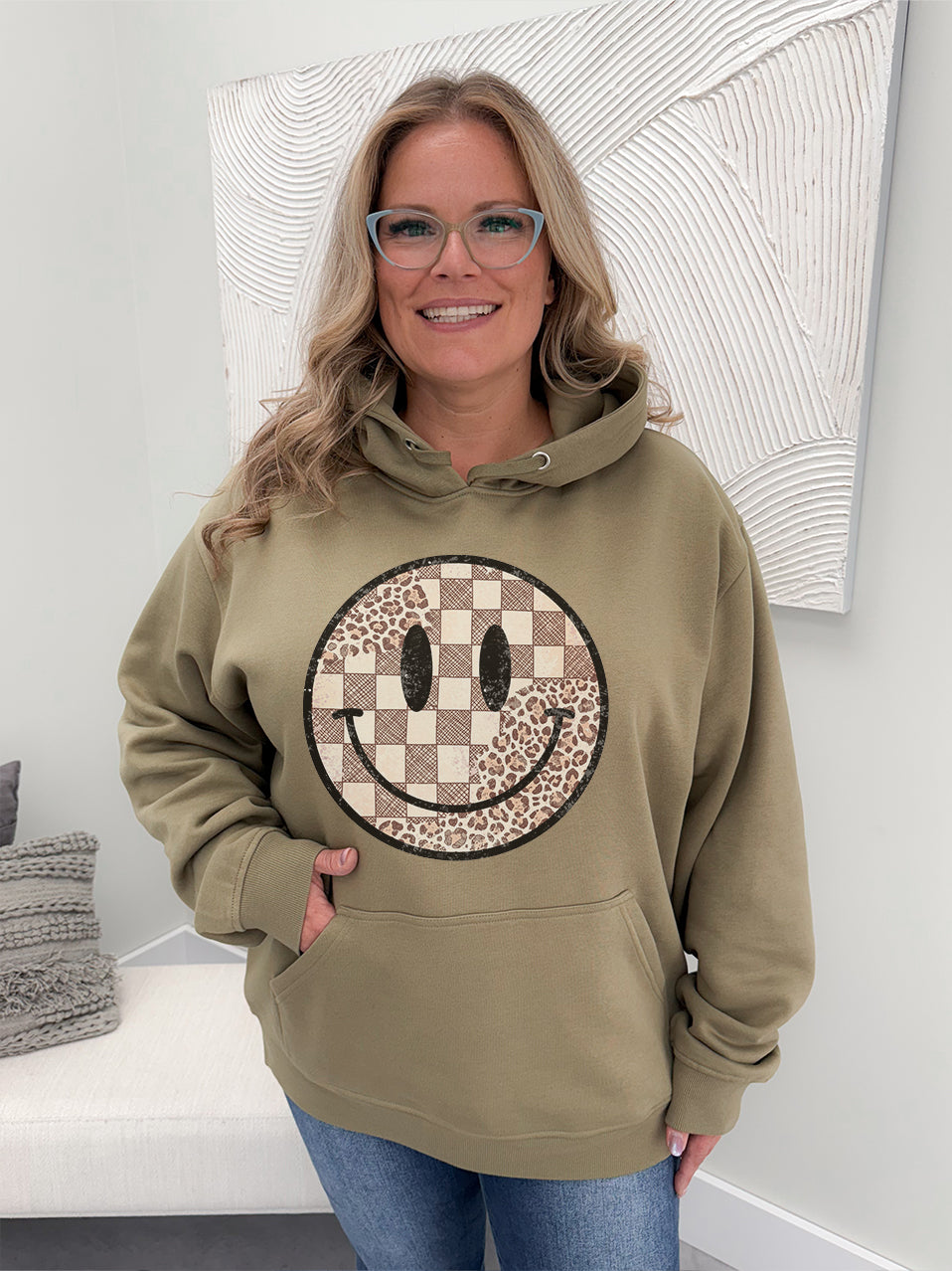 Stay Smiley Graphix Pullover / Hoodie